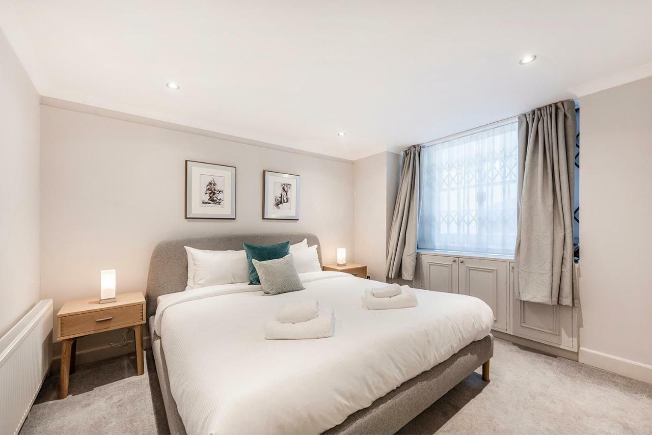 Stylish 2 Bedroom Flat In Knightsbridge ลอนดอน ภายนอก รูปภาพ