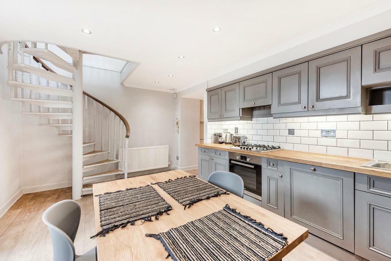 Stylish 2 Bedroom Flat In Knightsbridge ลอนดอน ภายนอก รูปภาพ